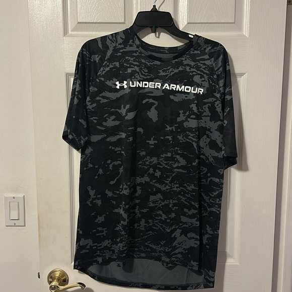 BUNDLE OF 6 T-shirts (XL) - Picture 8 of 8